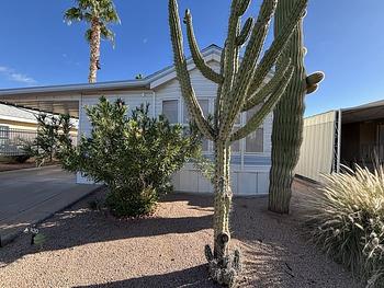 Thumbnail of mobile home