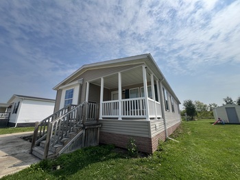 Thumbnail of mobile home