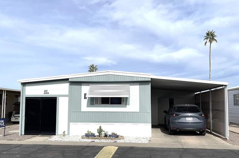 Photo of Mobile Home