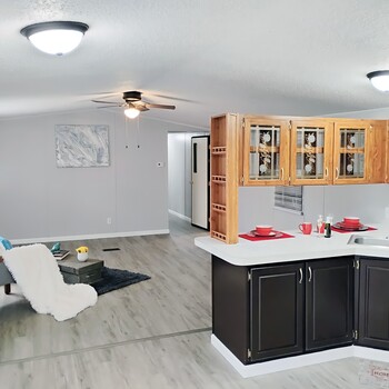 Photo of For Sale: 3-bedroom, 2-bathroom | Canton 99
