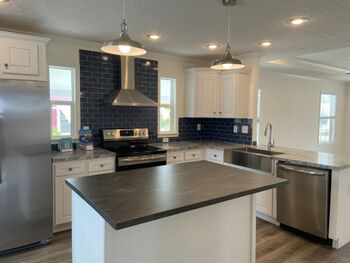 Thumbnail of mobile home