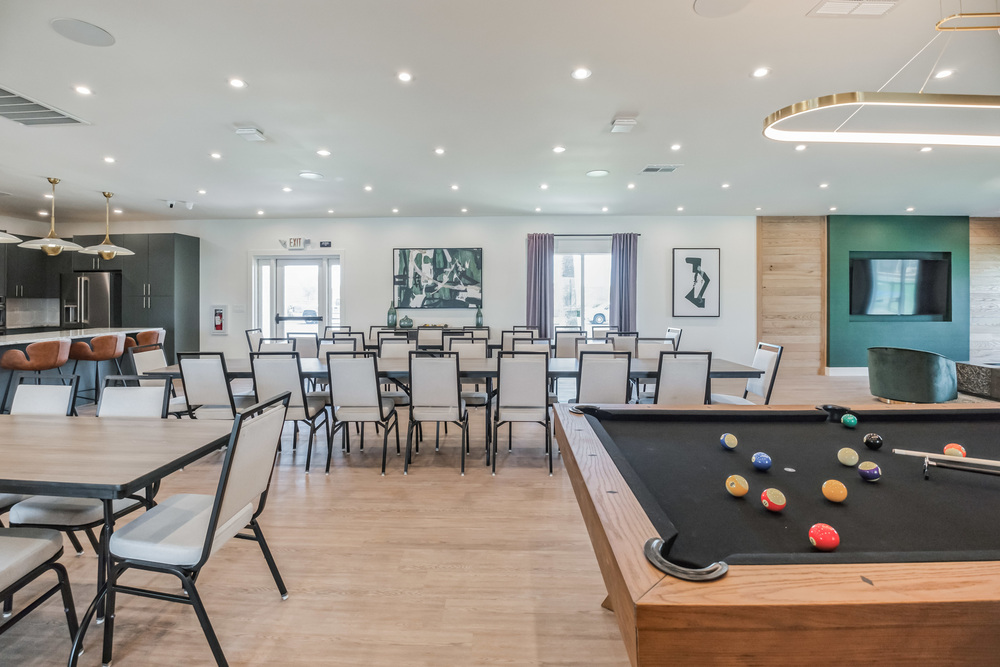 UQmB72Khu5 DSCF4839RyanAlbaugh