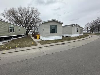 Thumbnail of mobile home