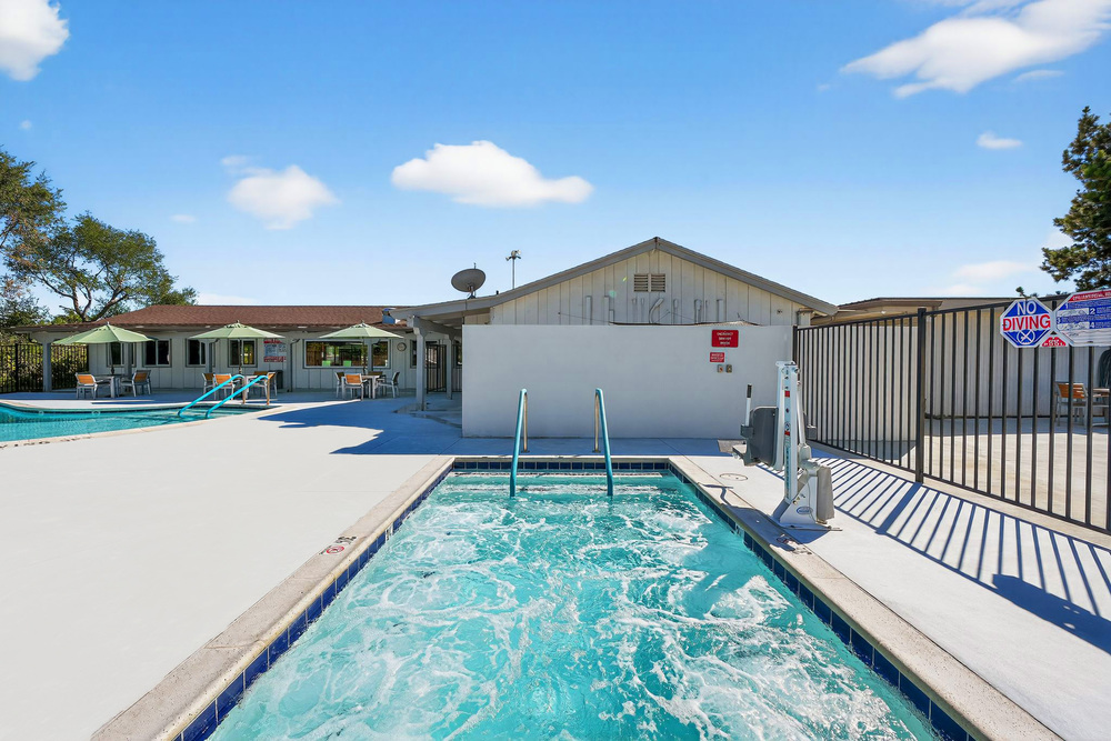 04 1120 E Mission Rd Fallbrook CA 92028 USA Exterior DSC02747 EDIT