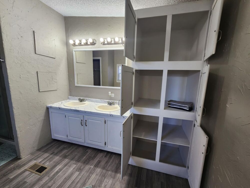 Master Bath 2