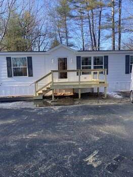 Thumbnail of mobile home