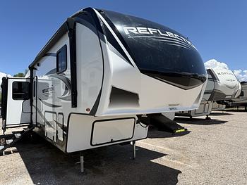 Thumbnail of RV