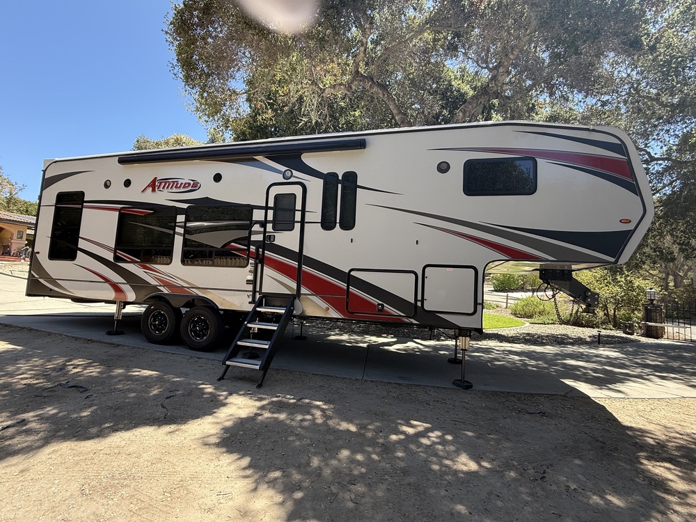 Photo of Rv
