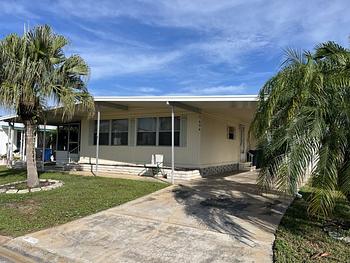 Thumbnail of mobile home