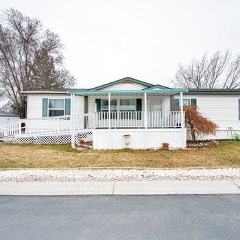 Thumbnail of mobile home