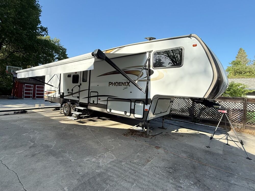 Photo of Rv