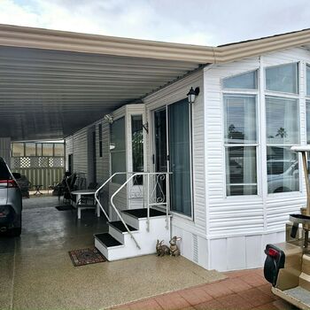 Thumbnail of mobile home