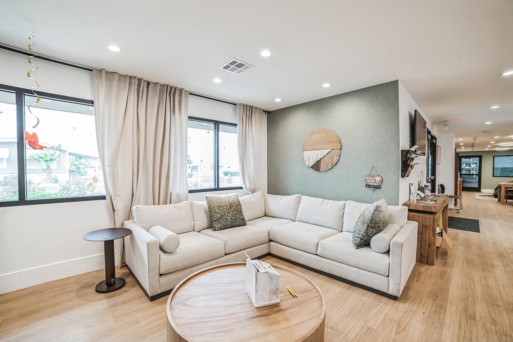 2048x1365 2050 S Magic Way  Henderson  NV 89002  USA SatApr2720241714193451484.JPG