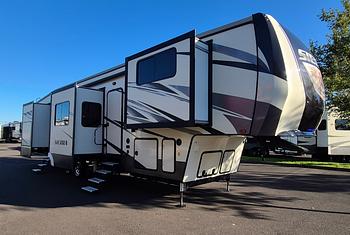 Thumbnail of RV