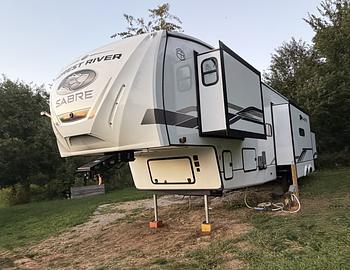 Thumbnail of RV