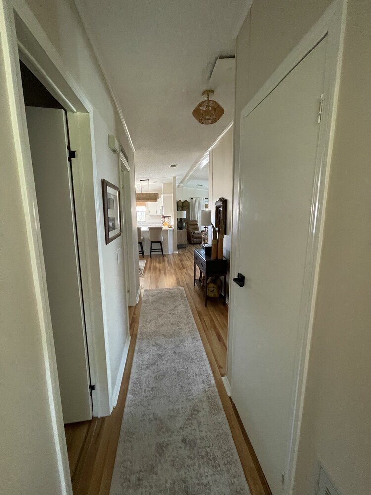 Lake Griffin Harbor Village