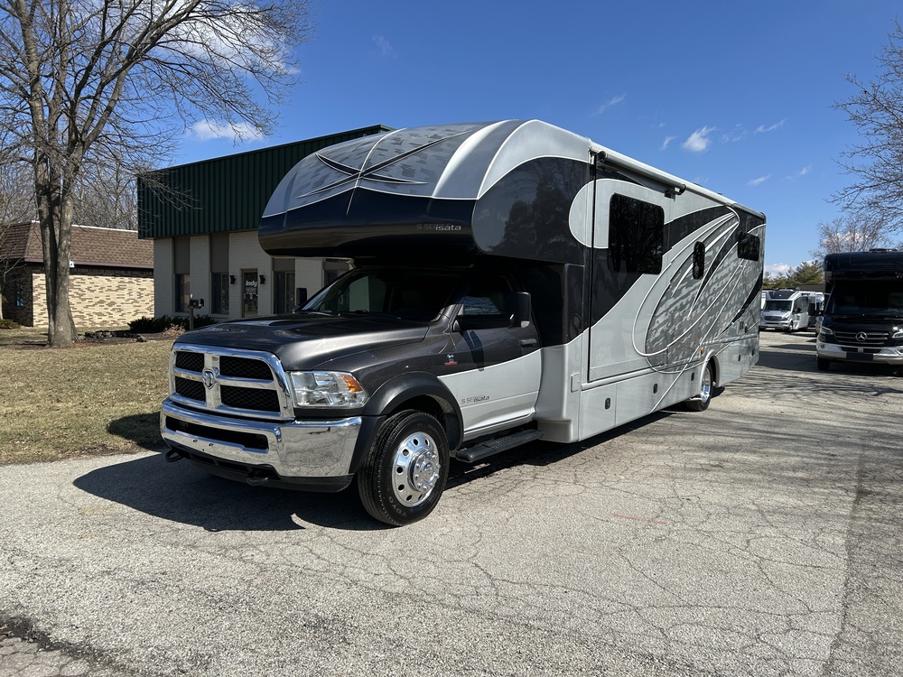 Photo of Rv