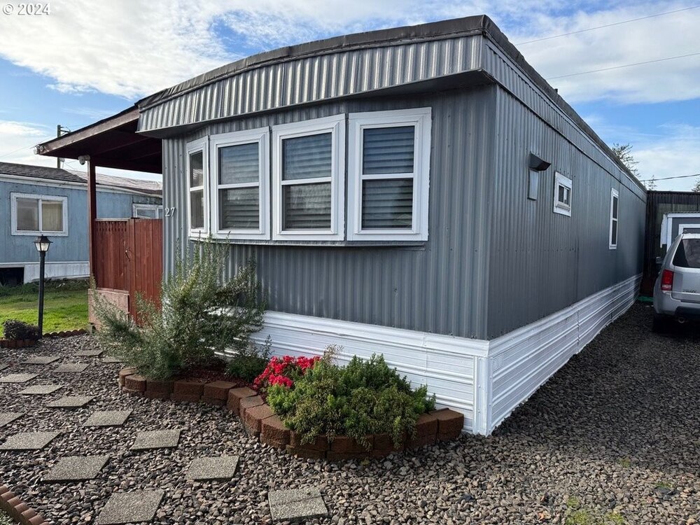 Photo of Mobile Home