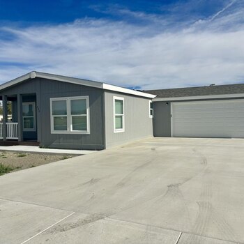 Thumbnail of mobile home