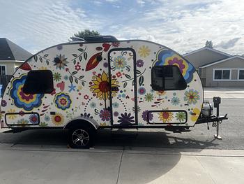 Thumbnail of RV