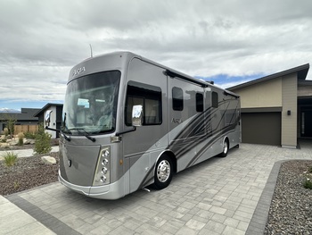 Thumbnail of RV