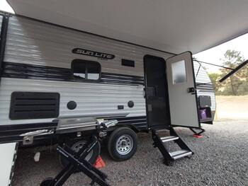 Thumbnail of RV