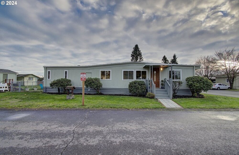 Photo of Mobile Home