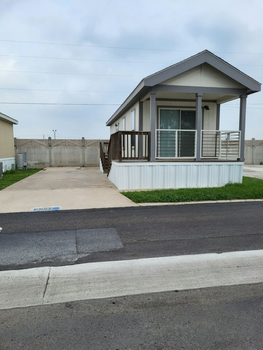 Thumbnail of mobile home