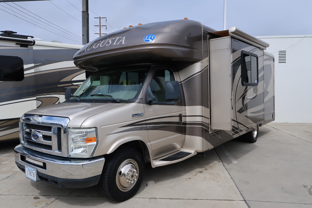 Photo of Rv