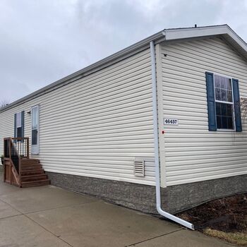 Thumbnail of mobile home