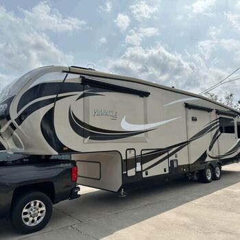 Photo of Rv