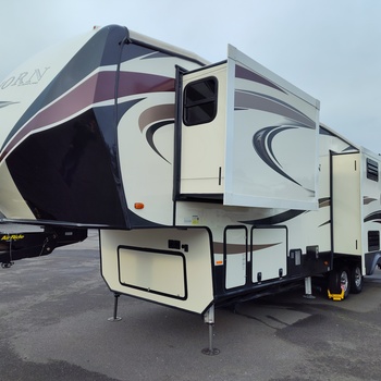 Thumbnail of RV