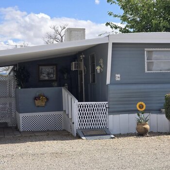 Thumbnail of mobile home