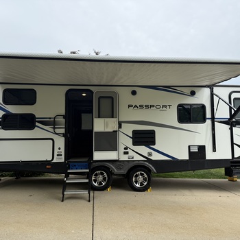 Thumbnail of RV
