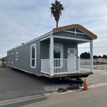 Thumbnail of mobile home