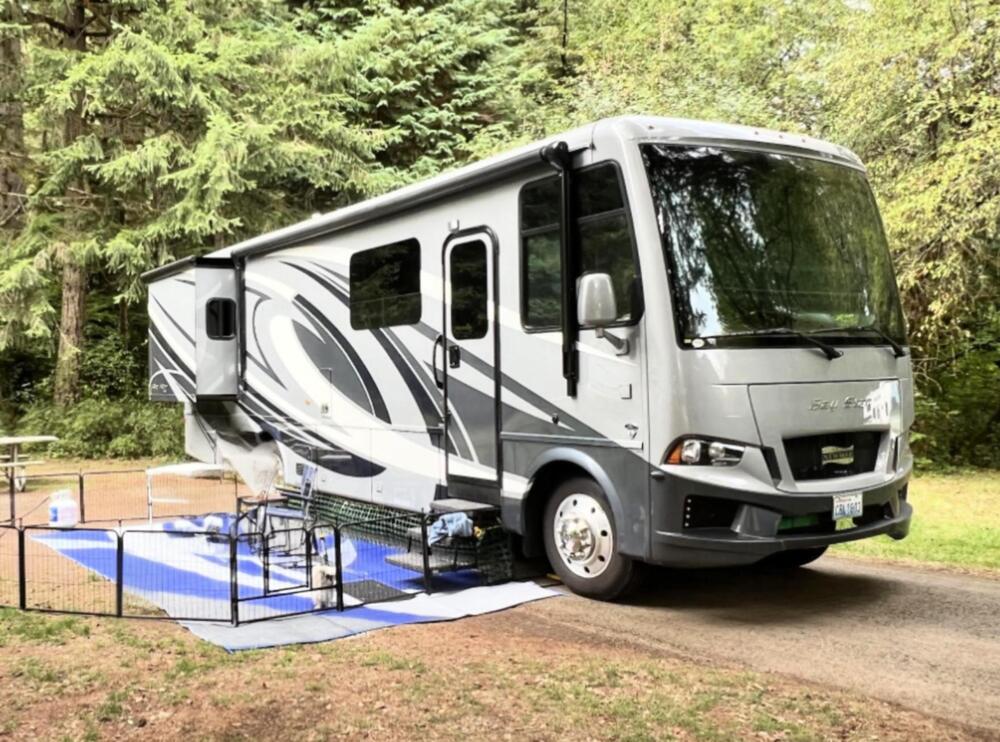 Photo of Rv