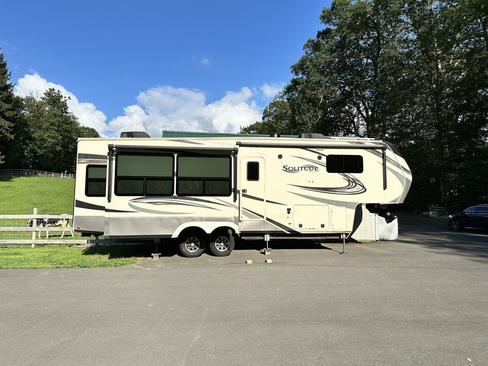 Photo of Rv