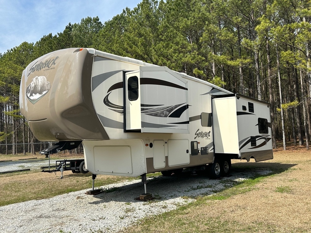 Photo of Rv
