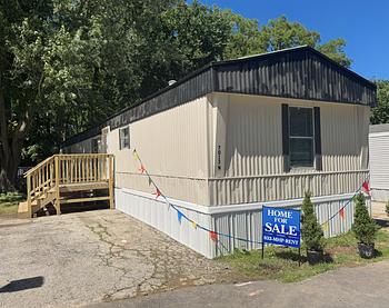 Thumbnail of mobile home