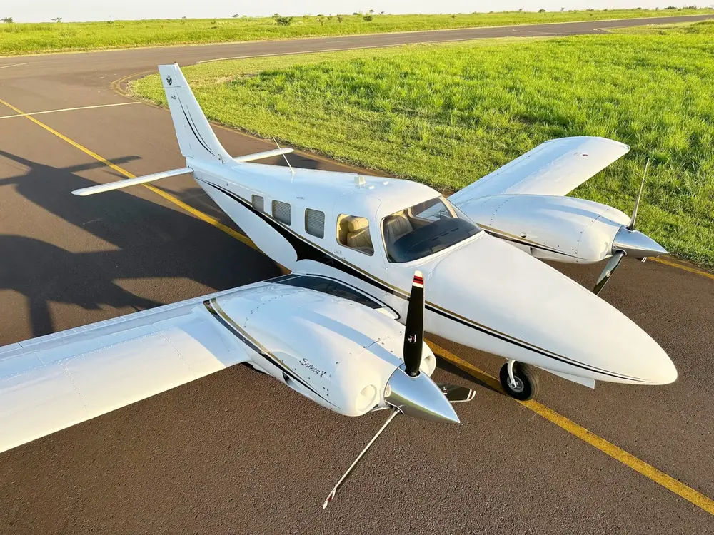 7114/piper-pa-34-220t-seneca-v-2014-flightmarket-id-7114-27026.webp