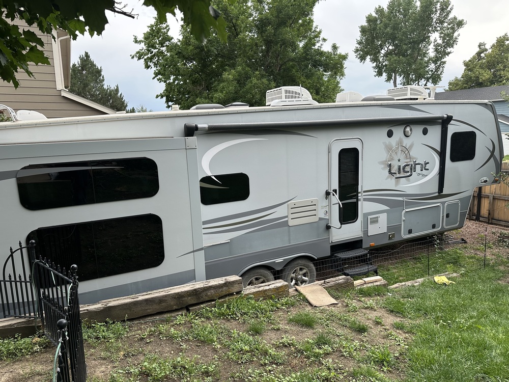 Photo of Rv