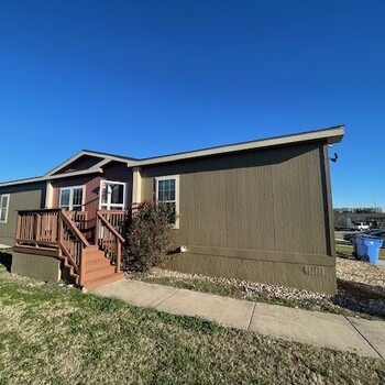 Thumbnail of mobile home