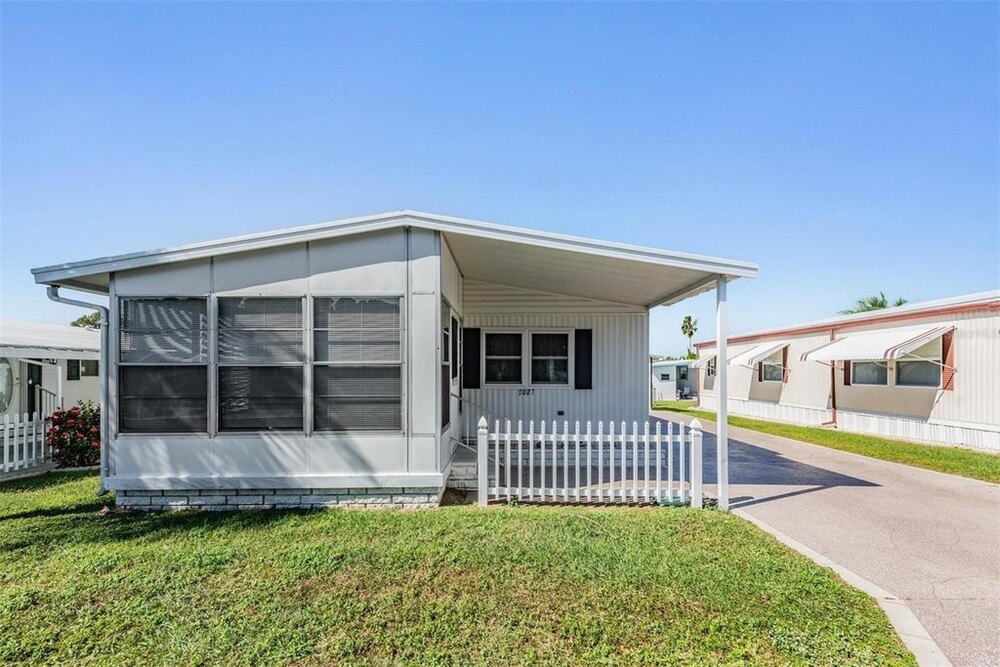 Photo of Mobile Home