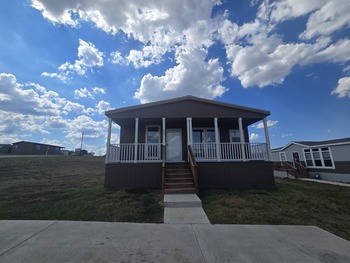 Thumbnail of mobile home