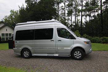 Thumbnail of RV