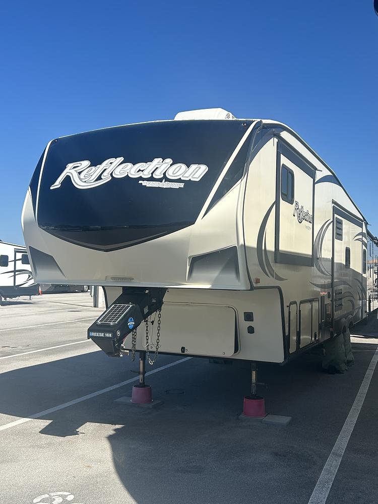 Photo of Rv