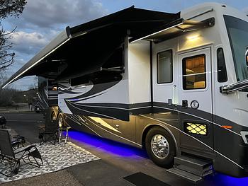 Thumbnail of RV