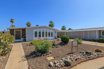 Thumbnail of mobile home