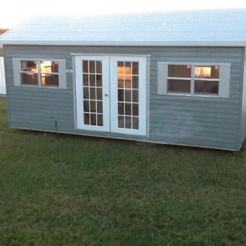Photo of Shed with Washer / Dryer