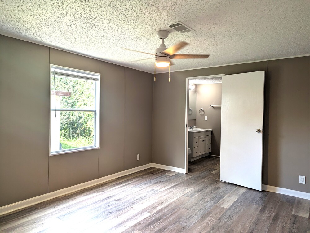 Strawberry Ridge Village